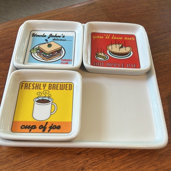 Retro Styled Serving Tray - 4 Little Dishes and Bottom Tray - Picture 2 of 4